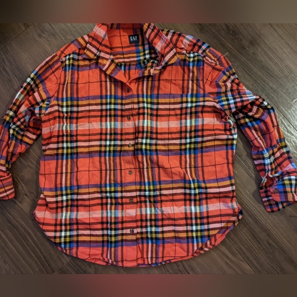 GAP - Button-Up Flannel Big Shirt 439301: Orange Tartan Plaid Red: Medium Petite - Picture 13 of 15